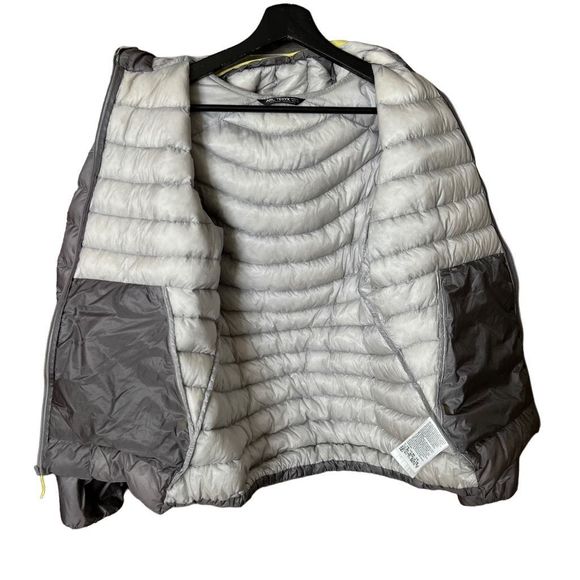 Arc’teryx Cerium LT Hoody Womens Large - Picture 5 of 5